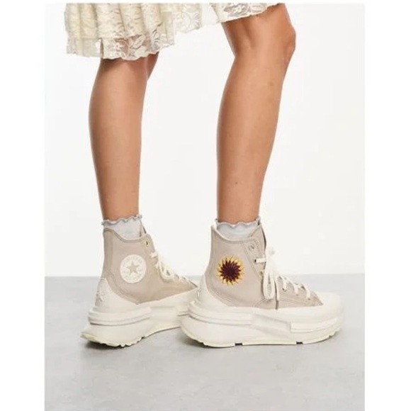 Converse Sneakers Run Star Legacy CX Sunflower High Top Platform Size 9 - Picture 3 of 15